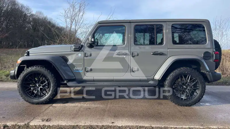 2023 Jeep WRANGLER