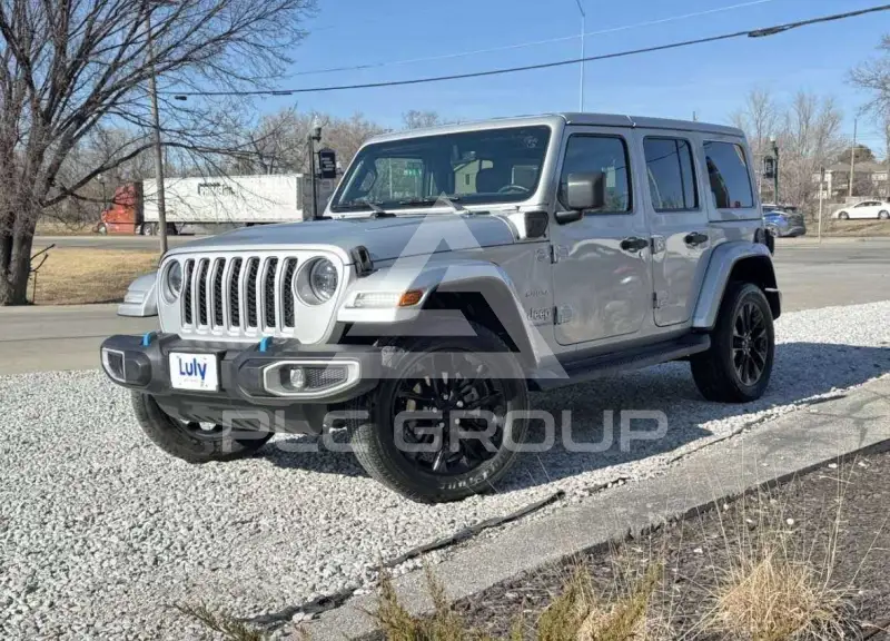 2023 Jeep WRANGLER