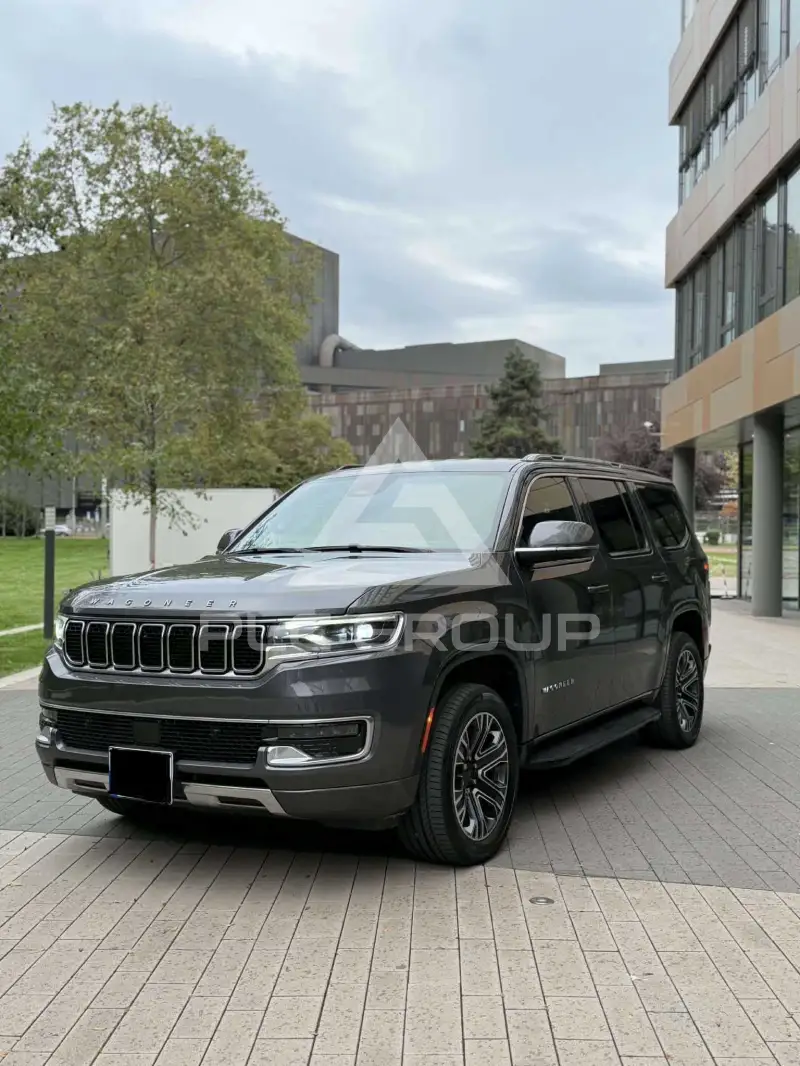 2023 Jeep WAGONEER