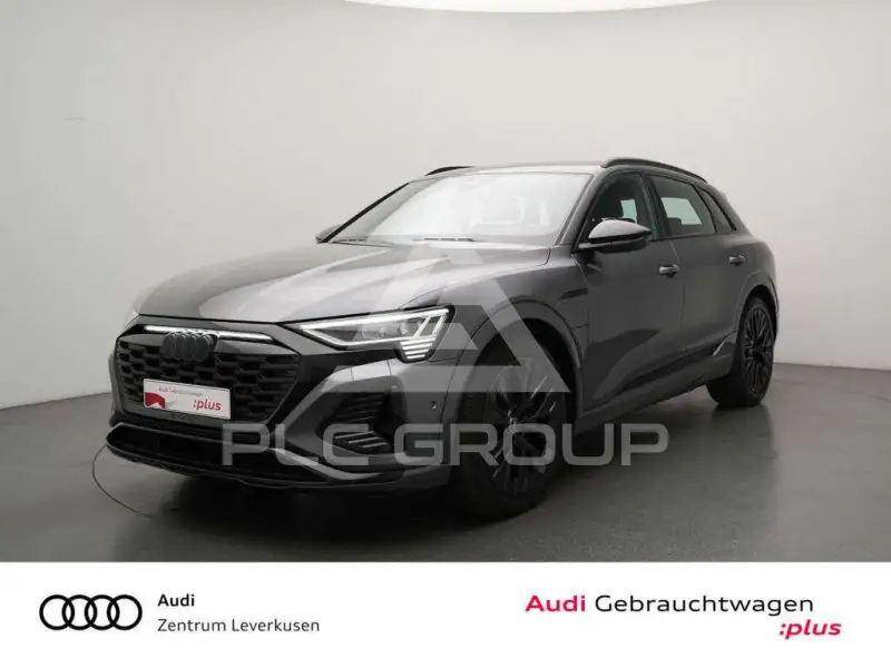 2023 Audi Q8