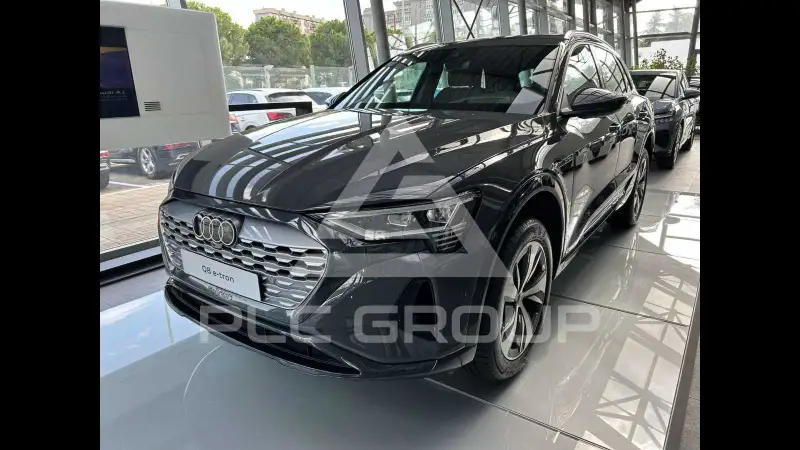 2023 Audi Q8