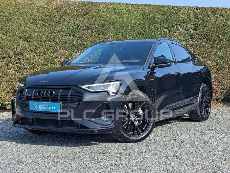 2023 Audi Q8