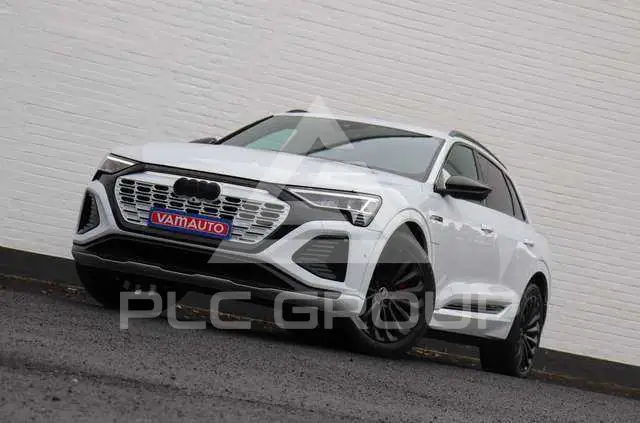 2023 Audi Q8