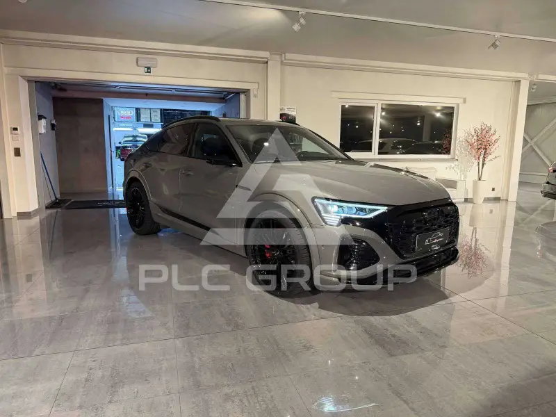 2023 Audi Q8