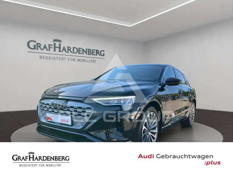 2023 Audi Q8