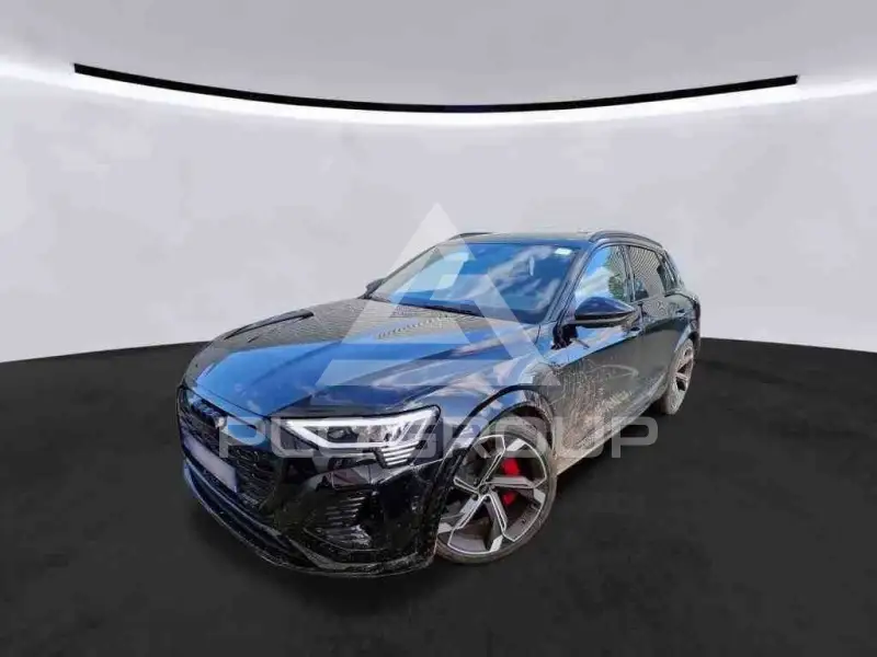 2023 Audi SQ8