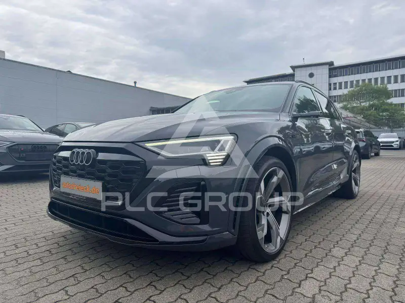 2023 Audi SQ8