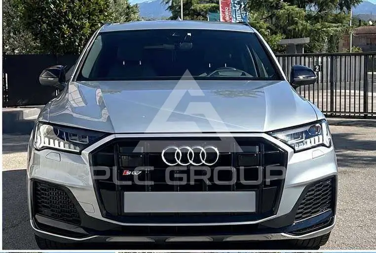 2023 Audi SQ7
