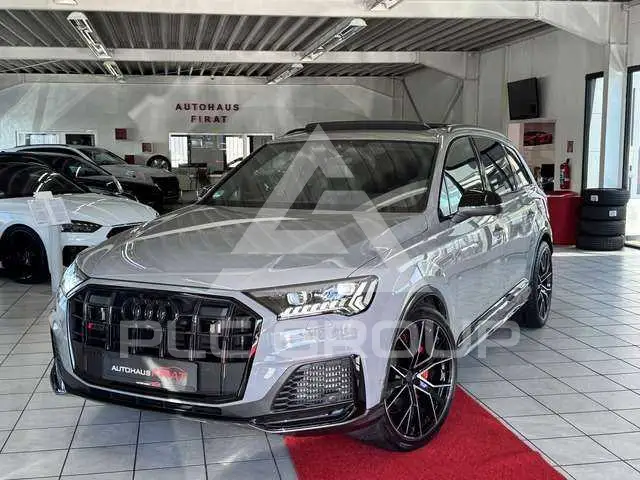 2023 Audi SQ7
