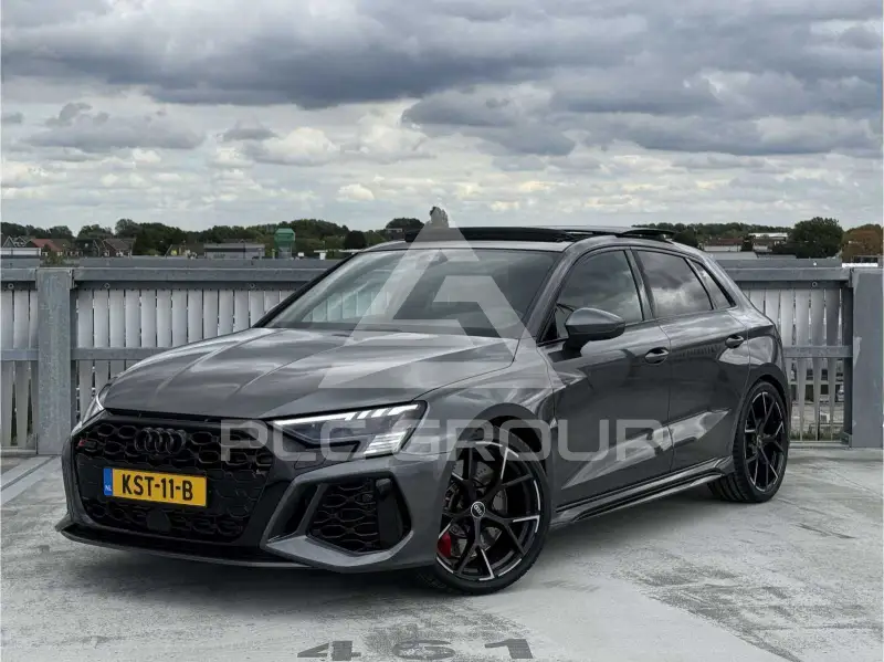 2023 Audi RS3