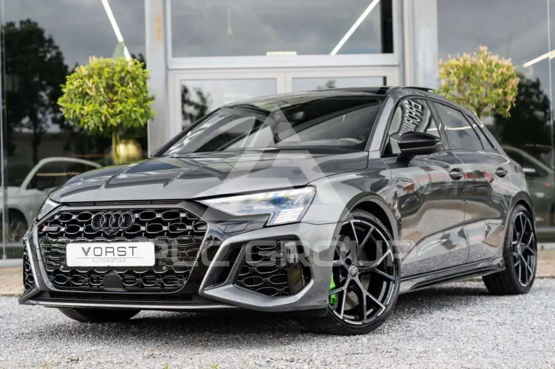 2023 Audi RS3