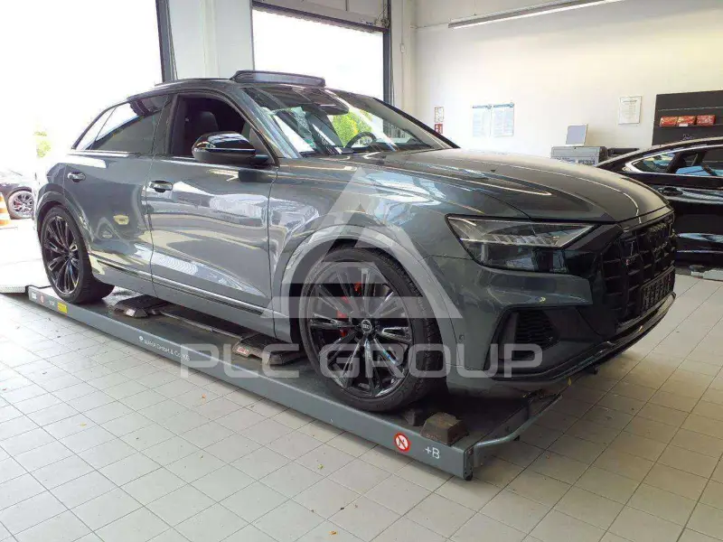 2023 Audi SQ8