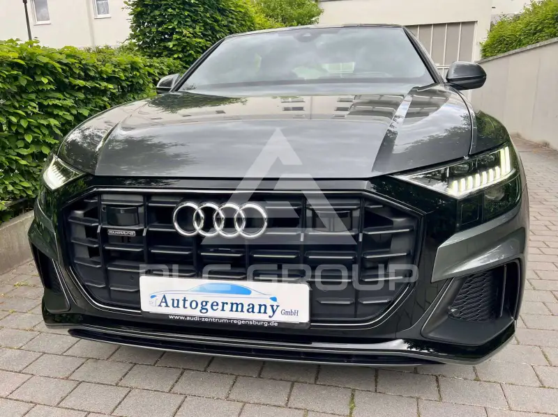 2023 Audi Q8