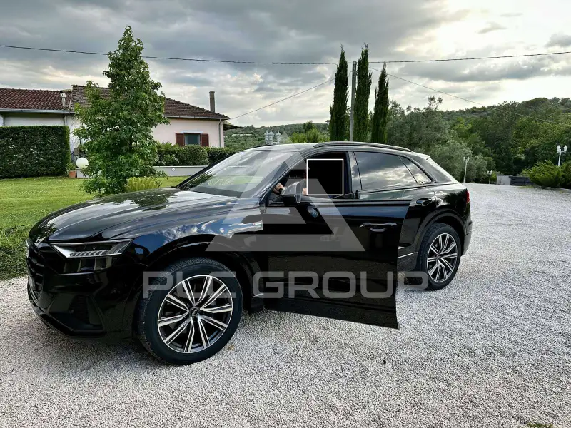 2023 Audi Q8
