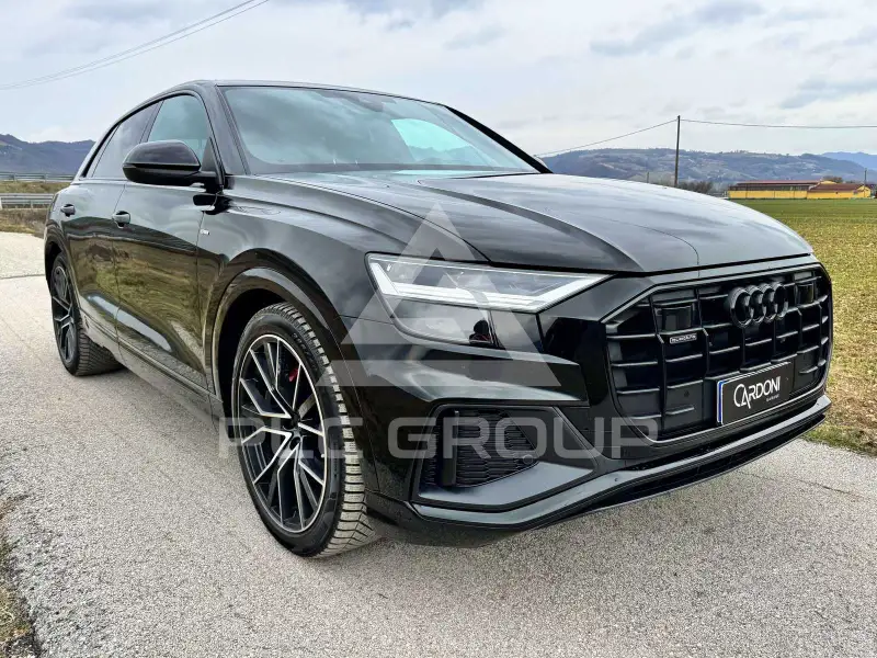 2023 Audi Q8