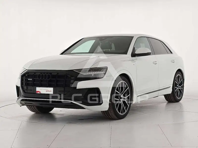 2023 Audi Q8