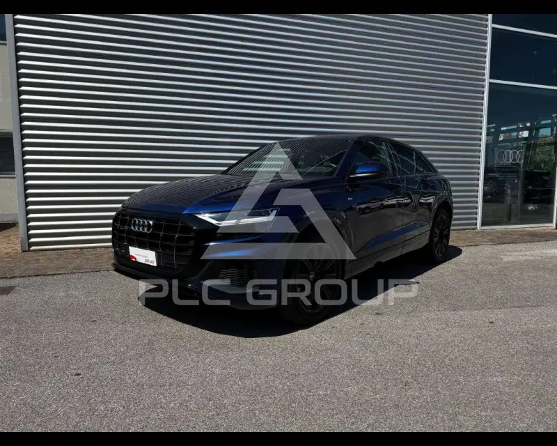 2023 Audi Q8