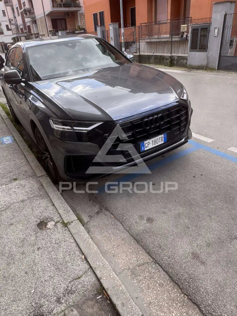 2023 Audi Q8