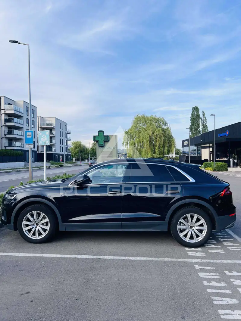 2023 Audi Q8