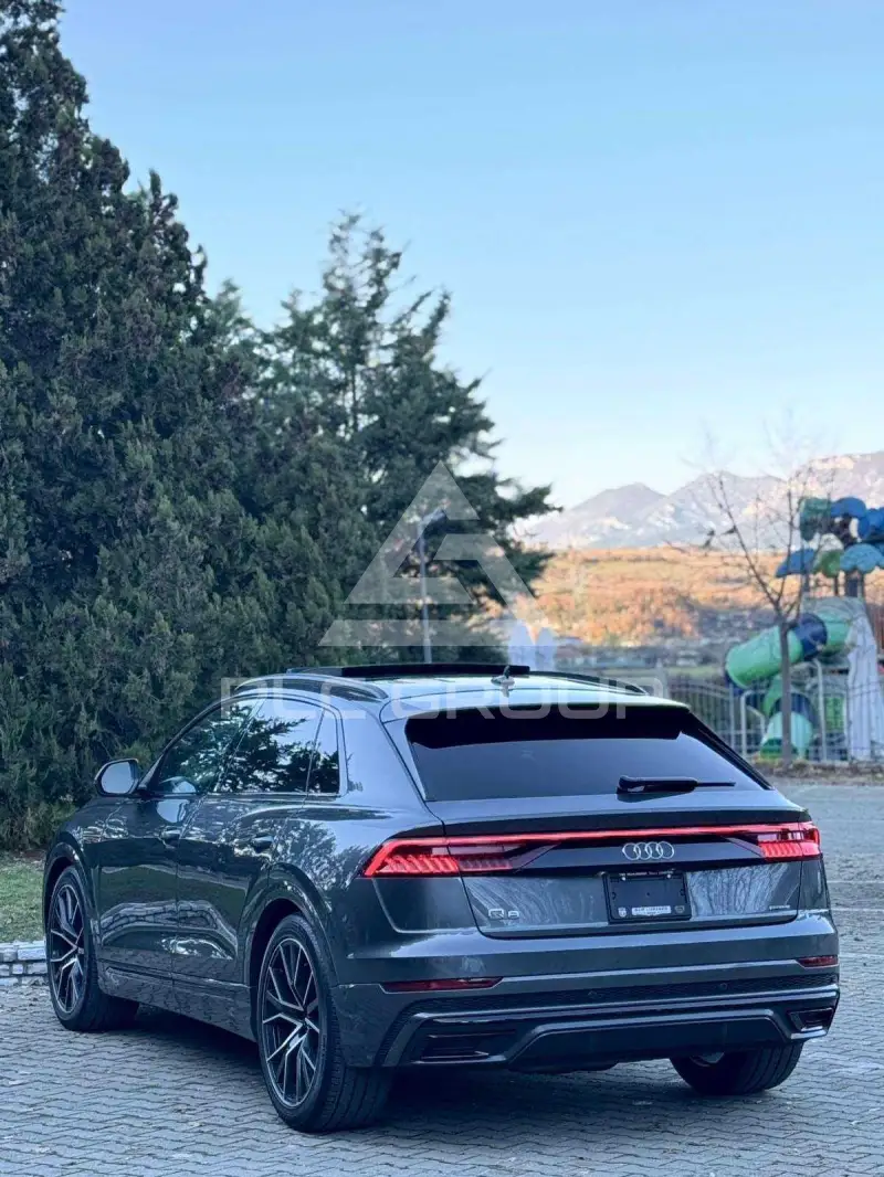 2023 Audi Q8