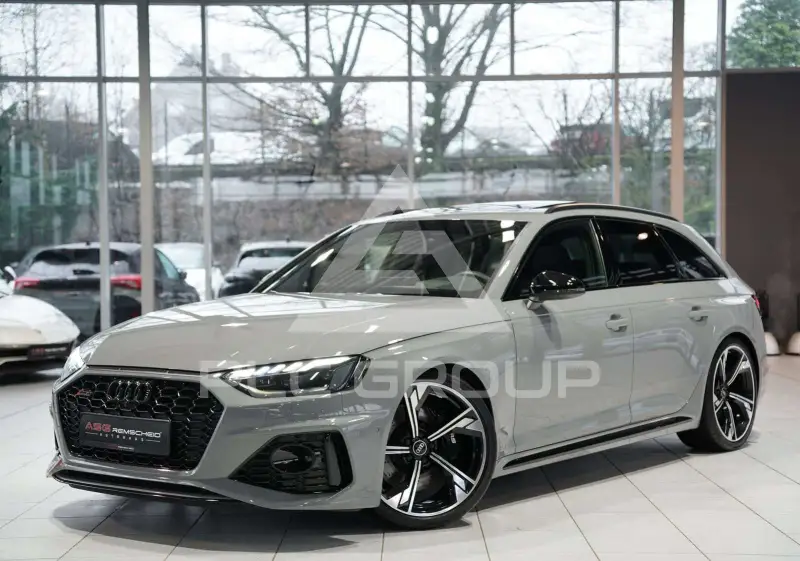 2023 Audi RS4