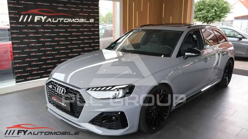 2023 Audi RS4