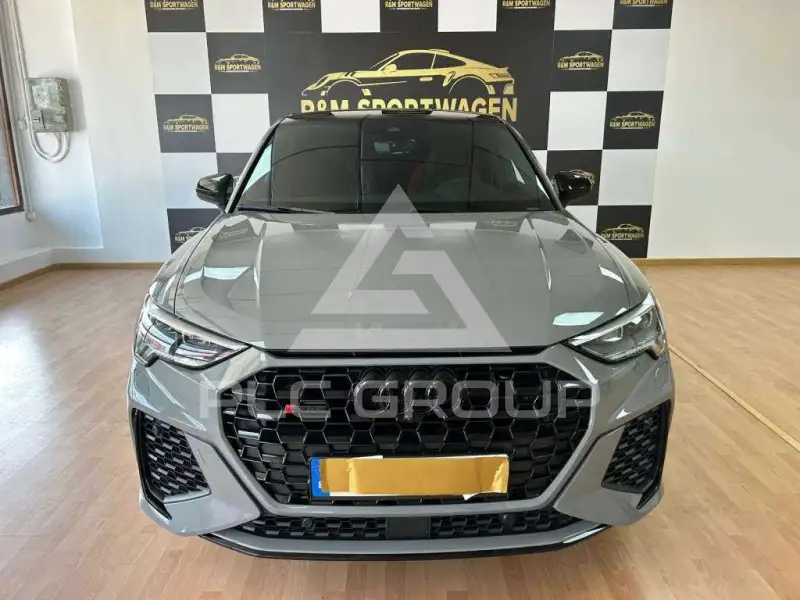 2023 Audi RSQ3