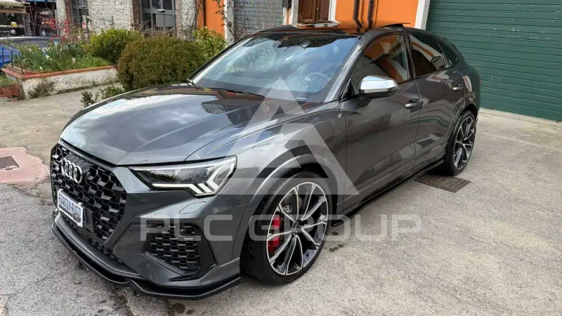 2023 Audi RSQ3