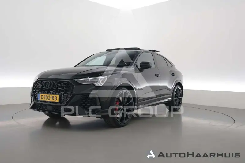 2023 Audi RSQ3