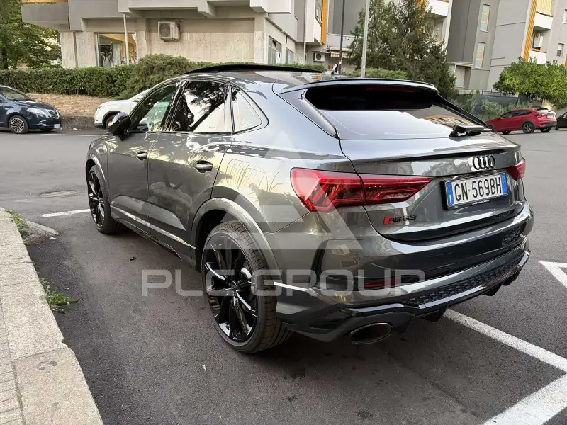 2023 Audi RSQ3