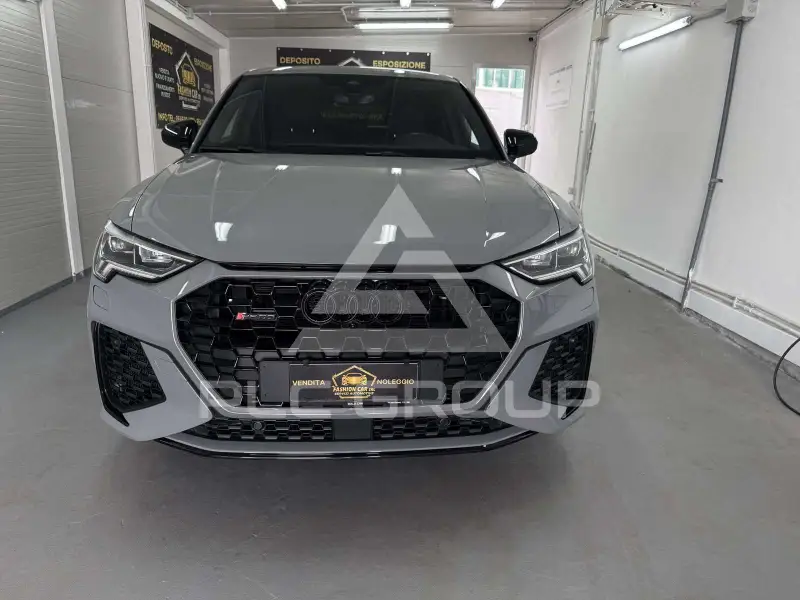 2023 Audi RSQ3