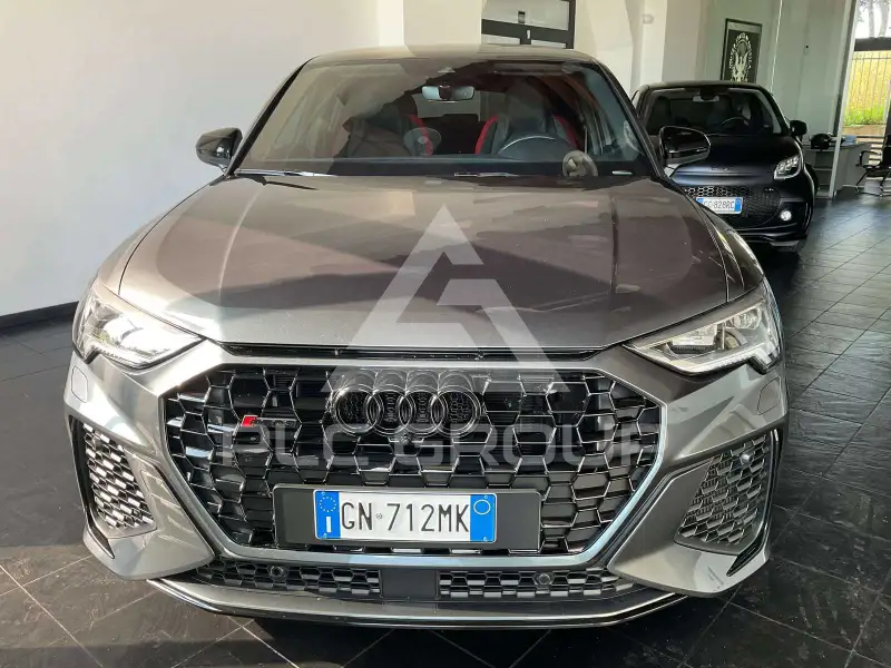 2023 Audi RSQ3