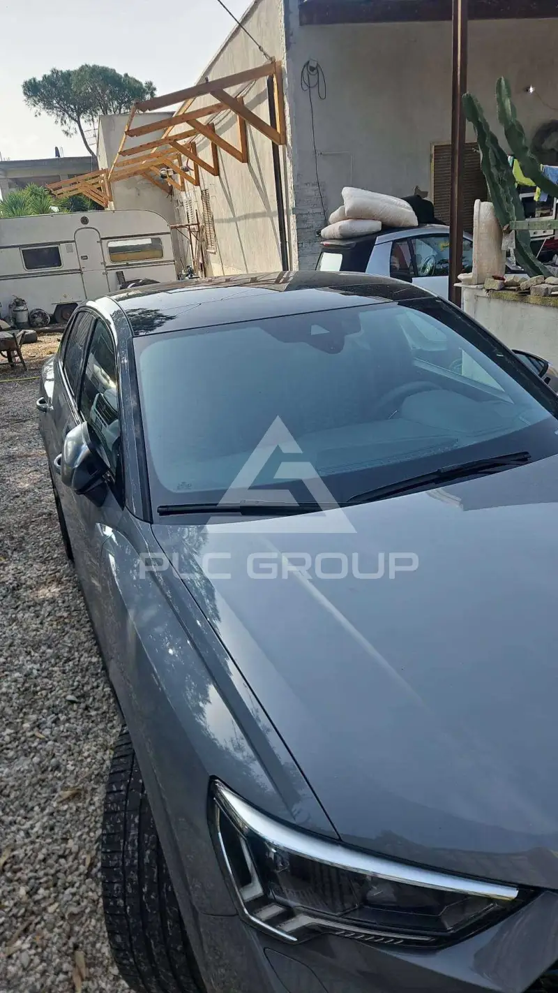 2023 Audi RSQ3