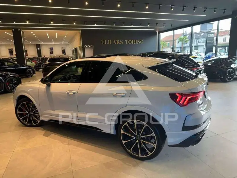 2023 Audi RSQ3