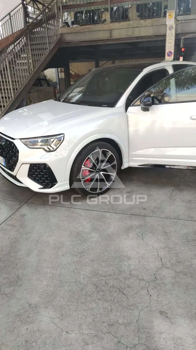 2023 Audi RSQ3