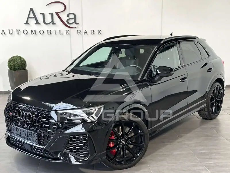 2023 Audi RSQ3