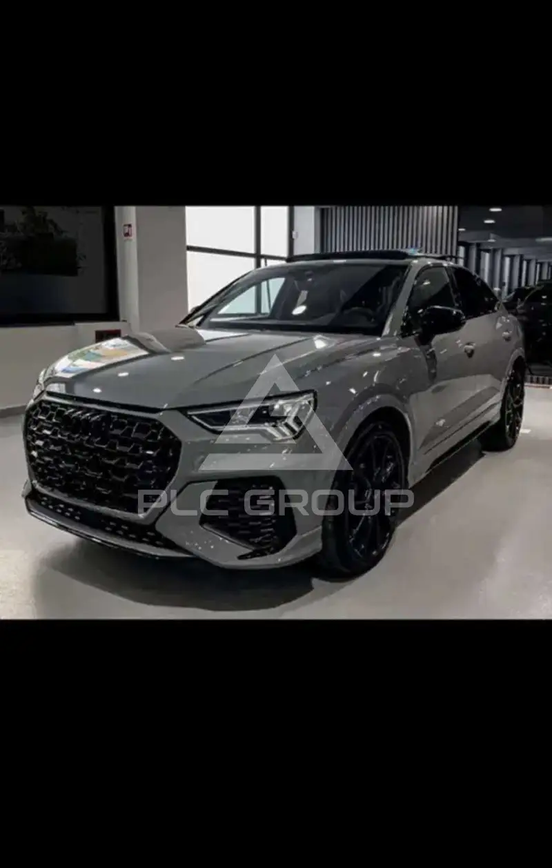 2023 Audi RSQ3