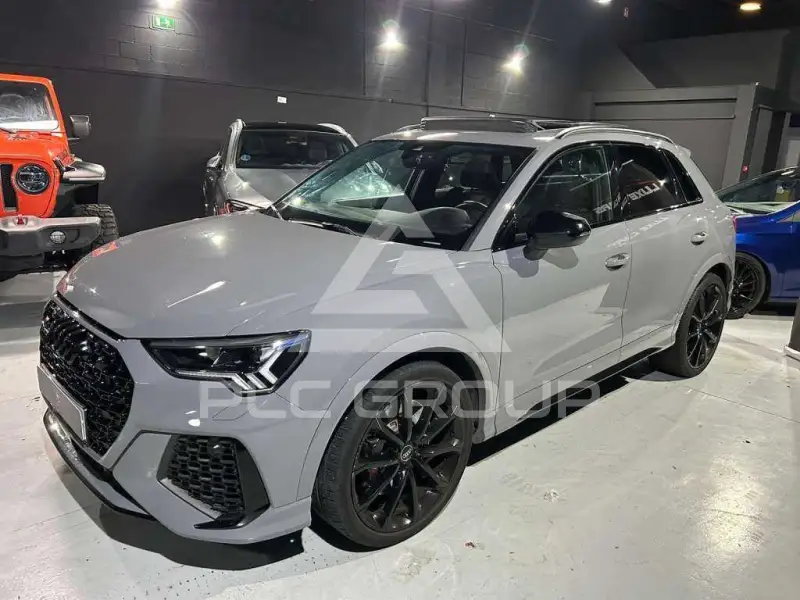 2023 Audi RSQ3