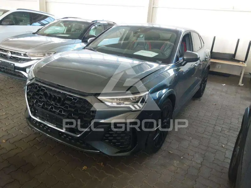 2023 Audi RSQ3