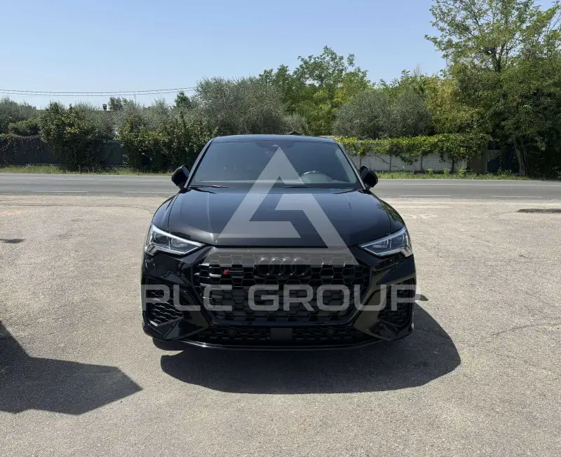 2023 Audi RSQ3