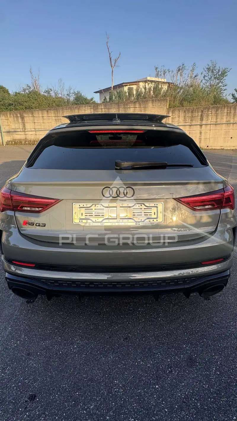 2023 Audi RSQ3