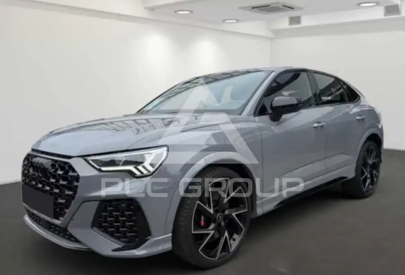 2023 Audi RSQ3