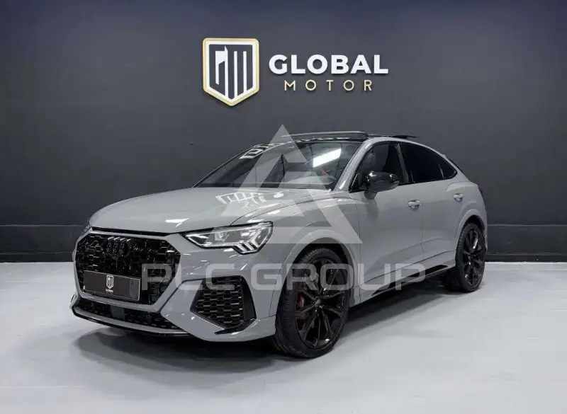 2023 Audi RSQ3
