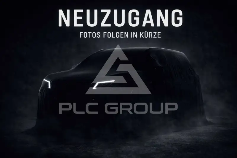 2023 Audi RSQ3