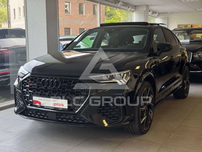 2023 Audi RSQ3
