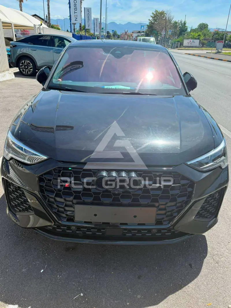 2023 Audi RSQ3