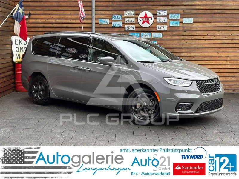 2023 Chrysler PACIFICA