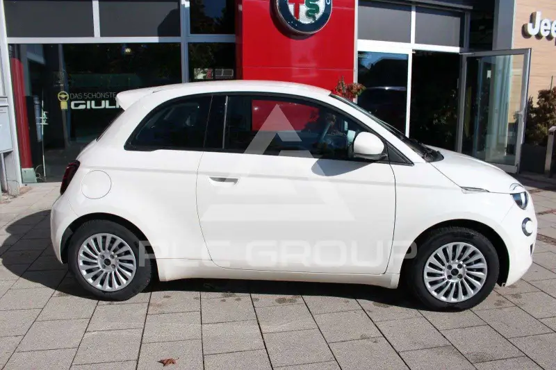 2023 Fiat 500