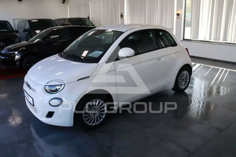 2023 Fiat 500