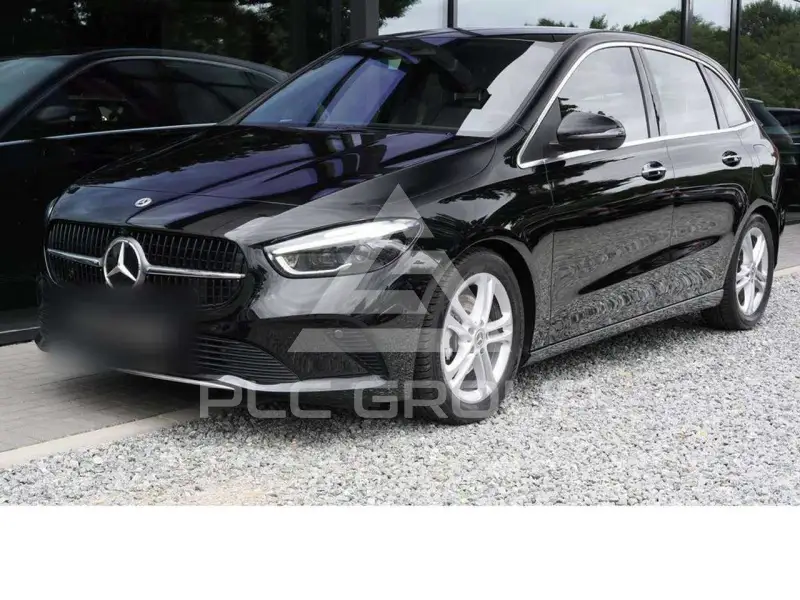 2023 Mercedes Benz B 200